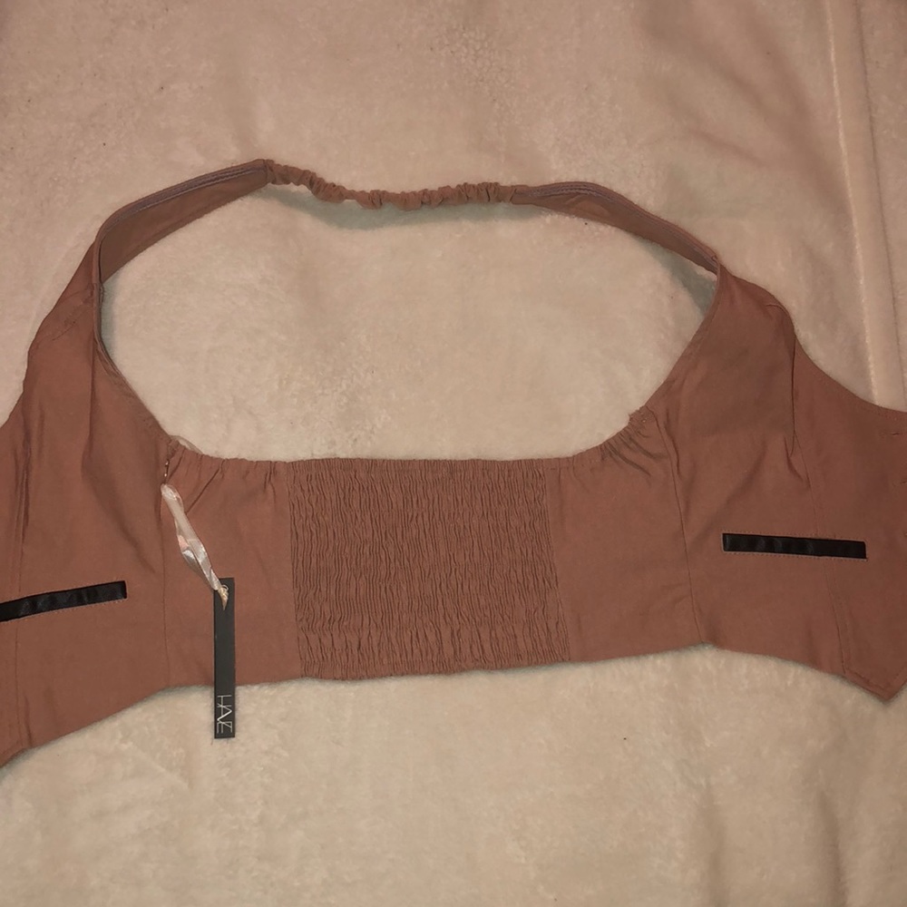 Top - Picture 4 of 4